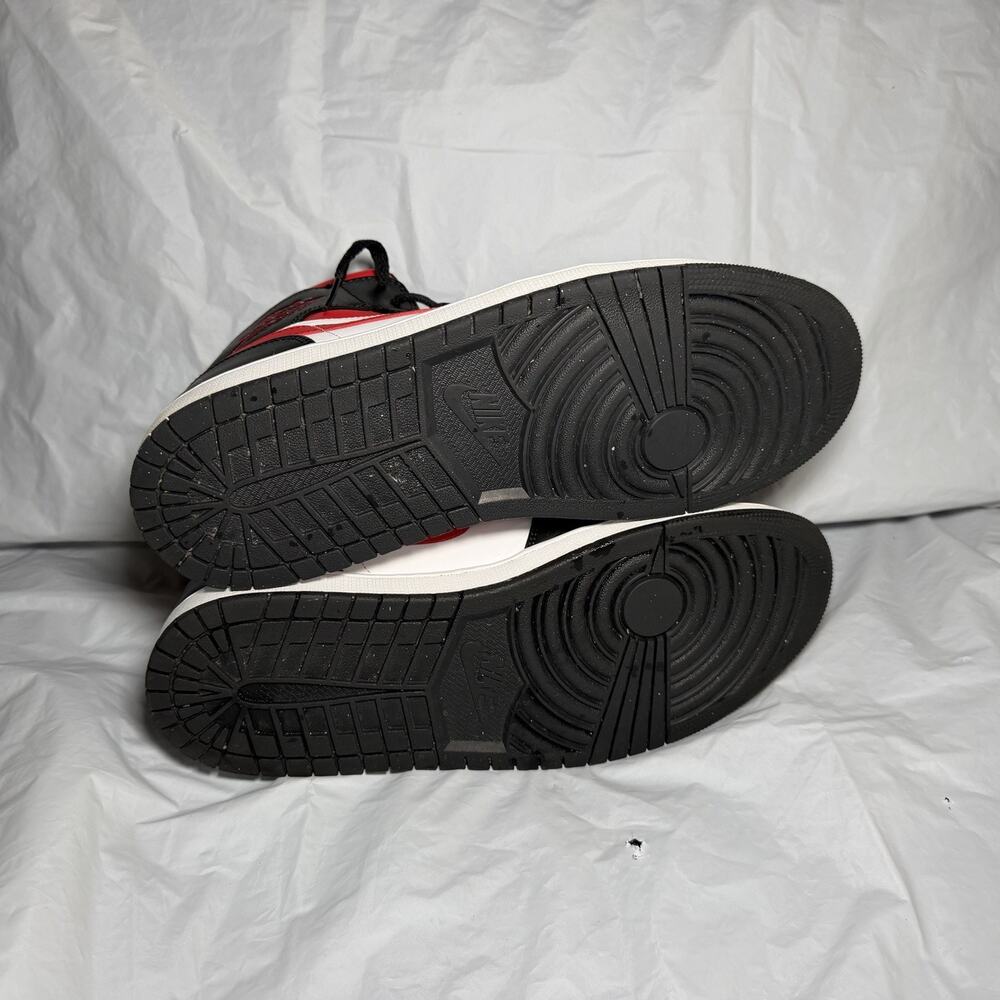 Jordan 1 Mid Bred Toe 554724-079 Men’s 11.5 Classic Black/Red/White - Picture 5 of 8